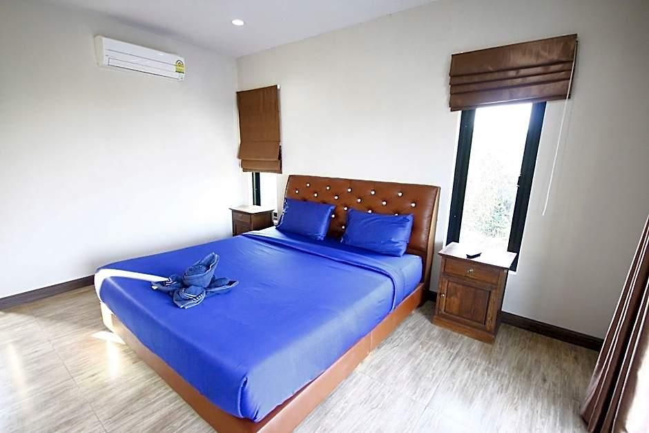 โรงแรม Siriniran 2*