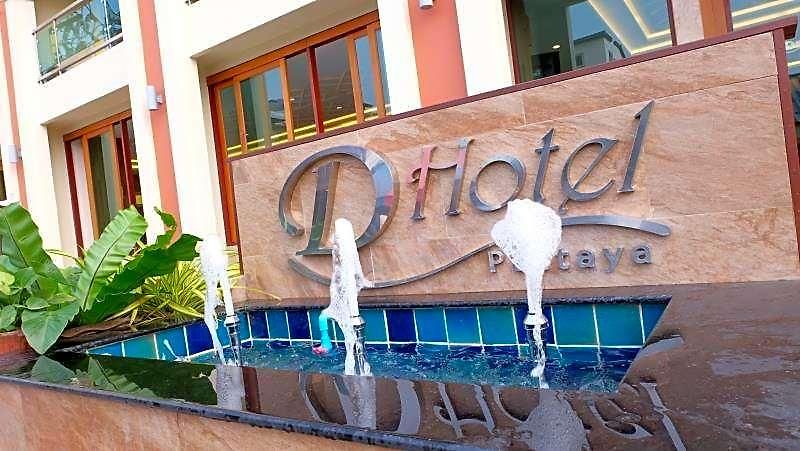 Dhotel Pattaya