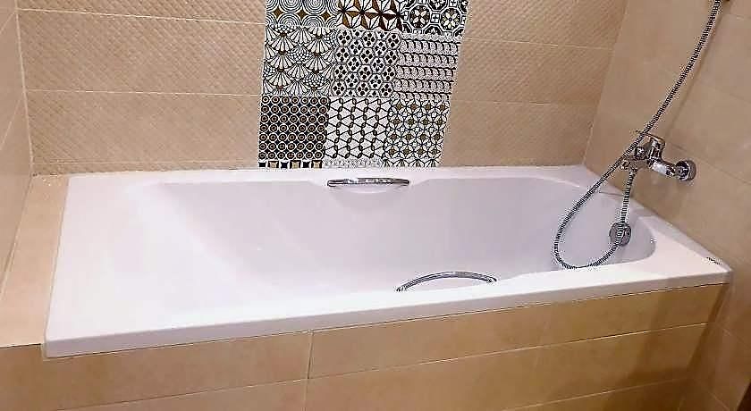 Dhotel Hotel 3*