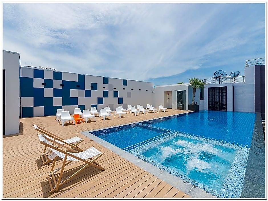 Sea Me Spring Tree (adults Only) โรงแรม 3*