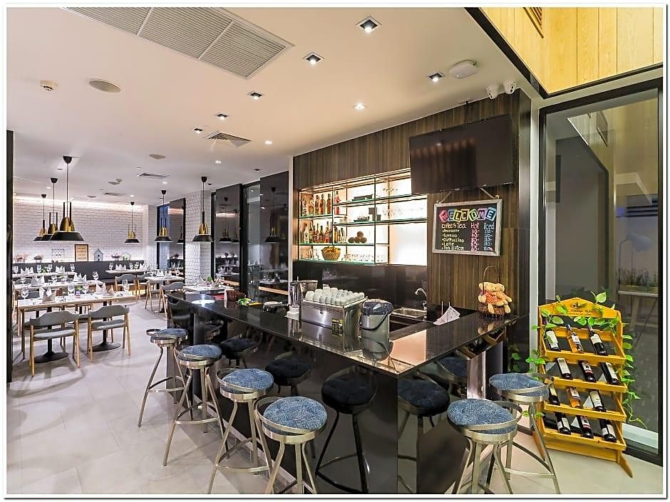 Sea Me Spring Tree (adults Only) โรงแรม 3*