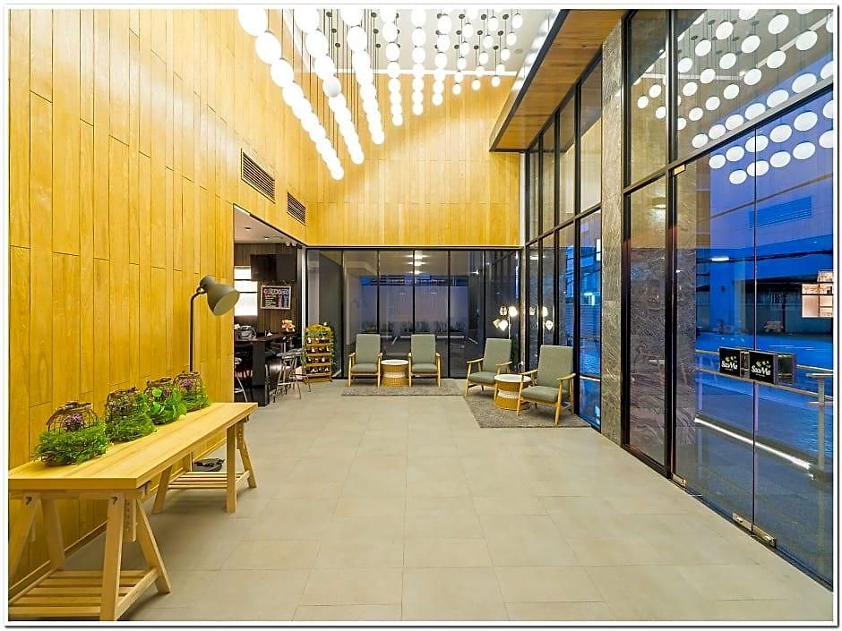 โรงแรม Sea Me Spring Tree (adults Only) 3*