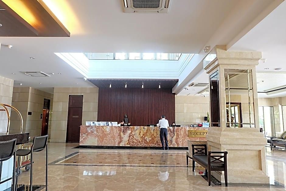 March Hotel Pattaya