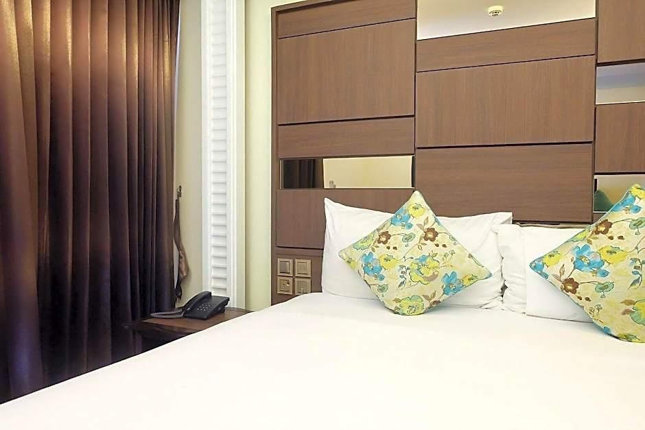 Hotel March