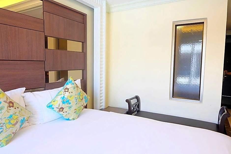 Hotel March