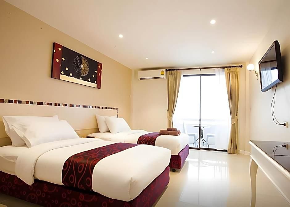 โรงแรม Baan Sila 3*