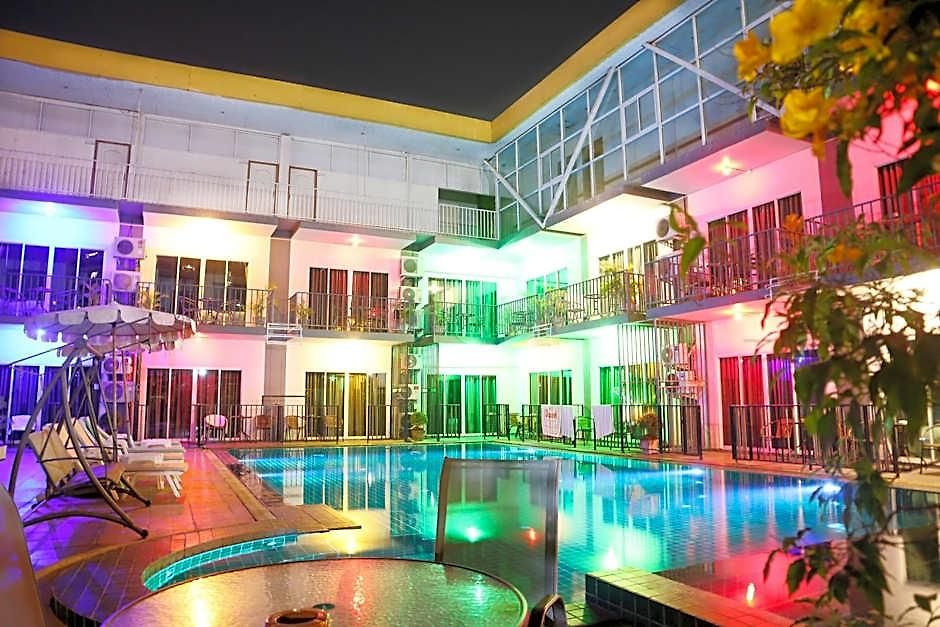 โรงแรม Anantra By Cpg 3*