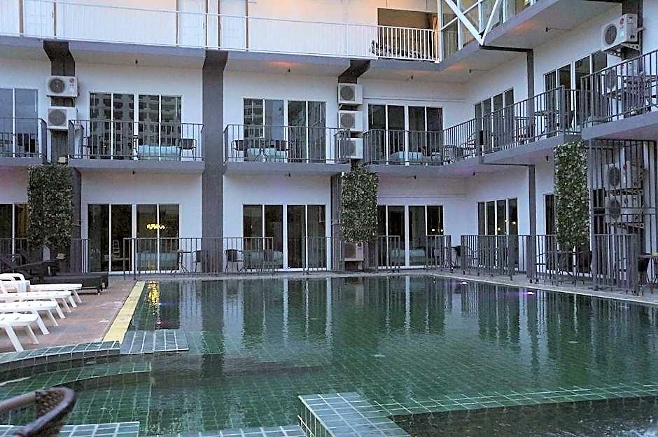 Anantra By Cpg โรงแรม 3*