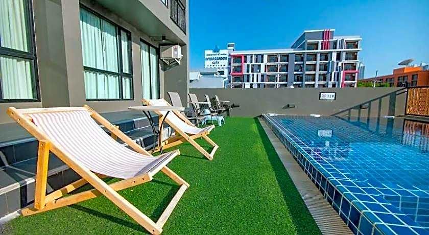 โรงแรม Also Jomtien Pattaya
