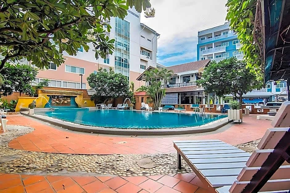 Hotel Sutus Court 1