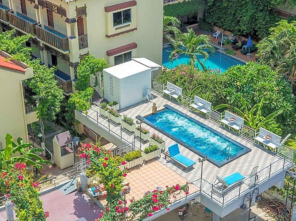 Sutus Court 1 Hotel 3*