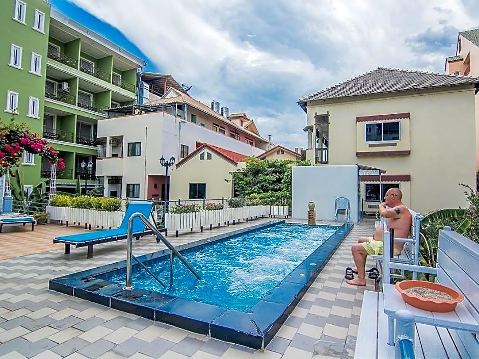 Sutus Court 1 Hotel Pattaya