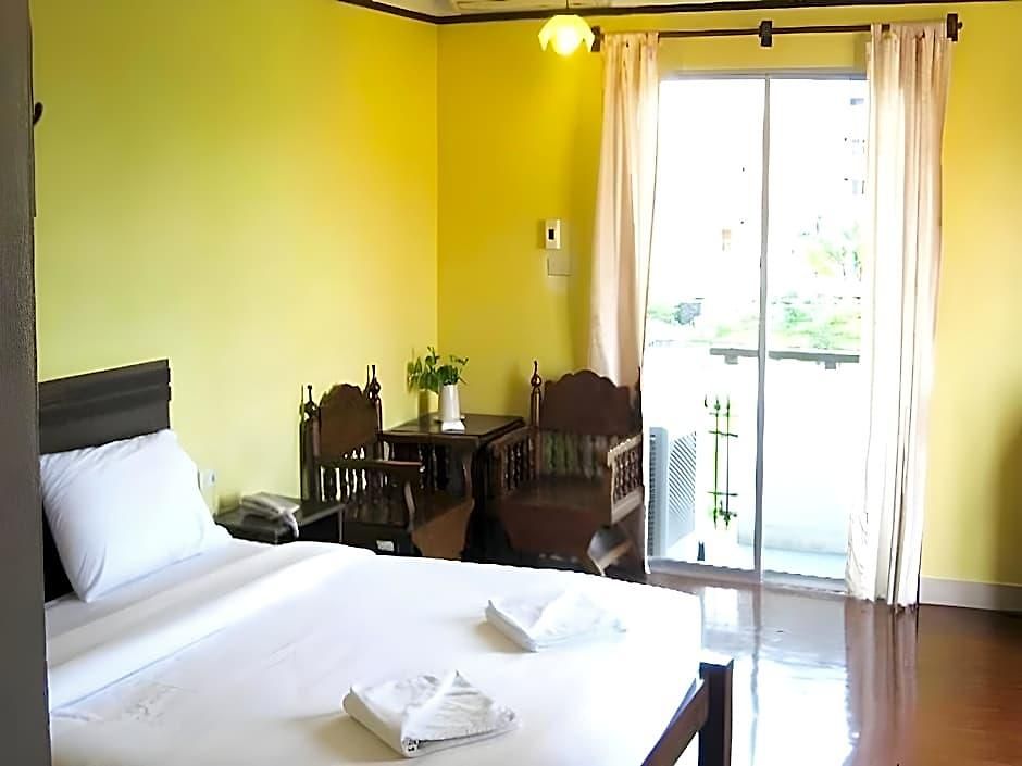 โรงแรม บ้านทะเล Pattaya