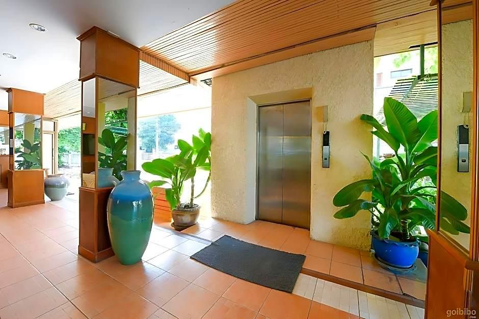 Hotel Shagwell Mansions