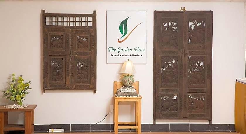 Inn The Garden Place 2*
