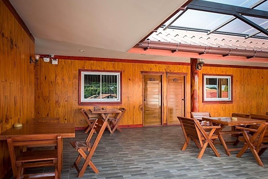 Viking Resort 4*