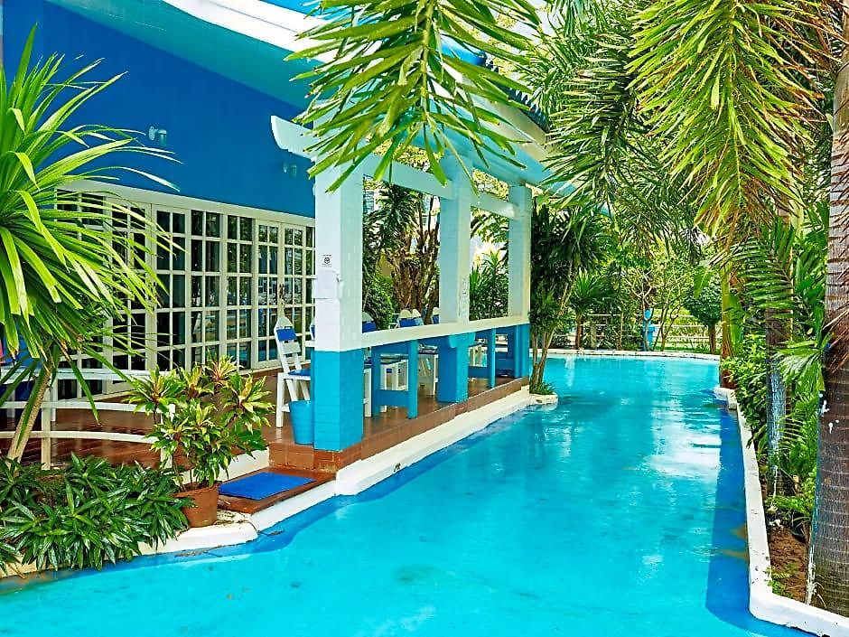 Blue House 2*