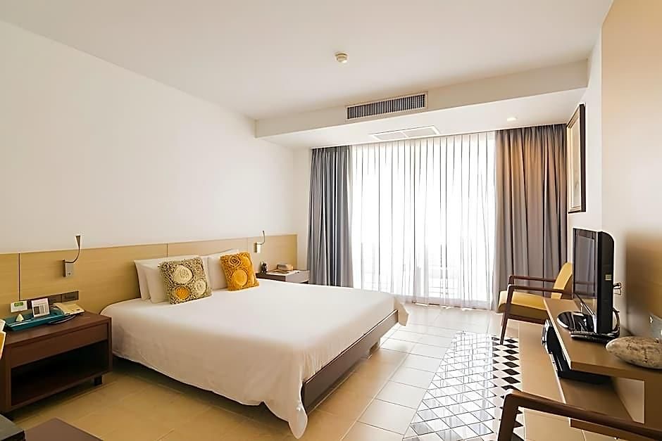 Baboona Beachfront Living Hotel 3*