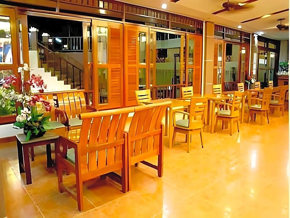 Sunview Place Hotel 3*