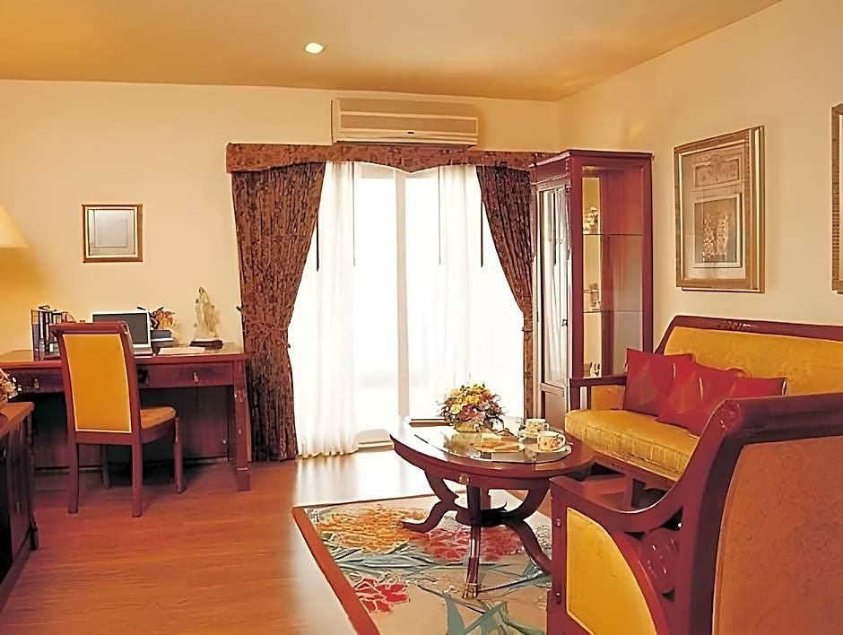 Lk Pavilion Executive Serviced Inn 2*