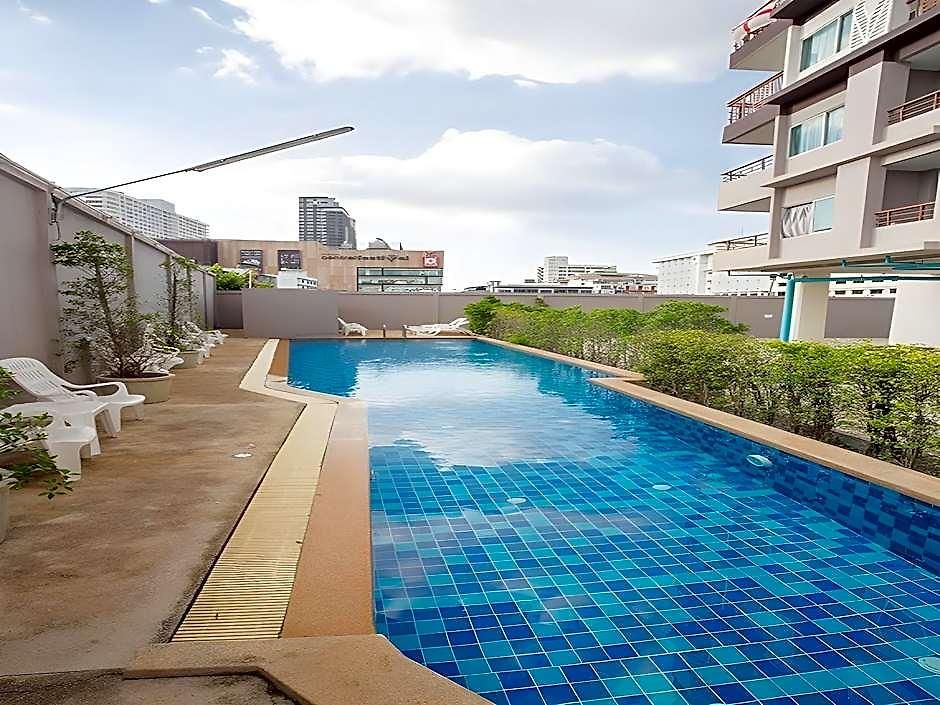 Hotel R-Con Hotel @ Siam Pattaya
