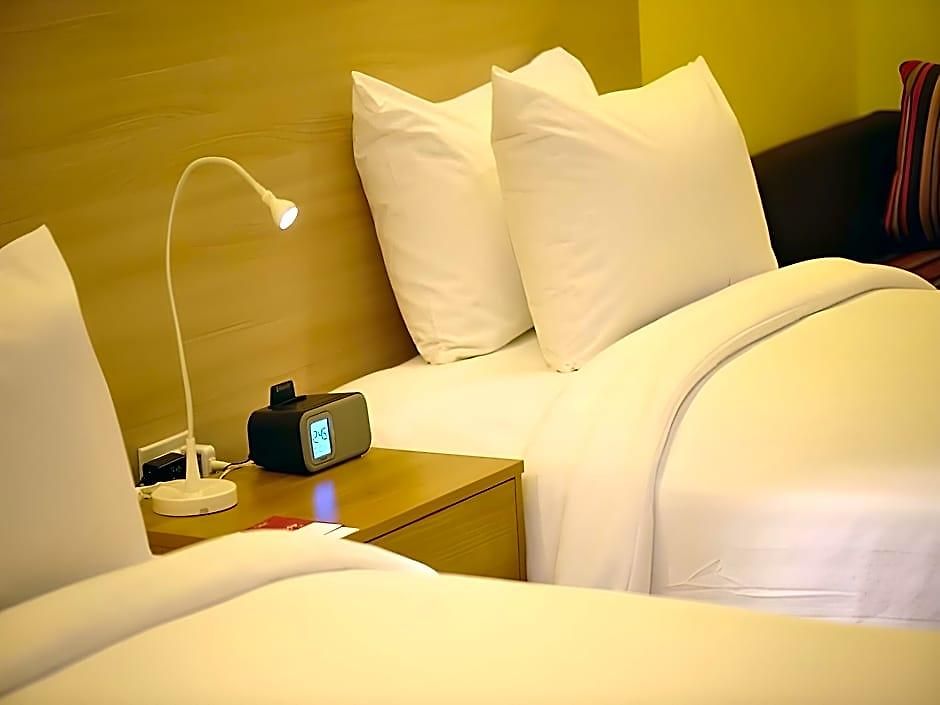 R-Con Hotel @ Siam Hotel Pattaya