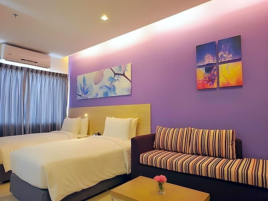 R-Con Hotel @ Siam