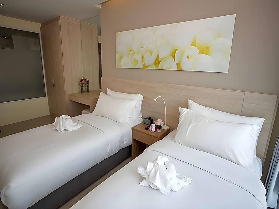 R-Con Hotel @ Siam Pattaya