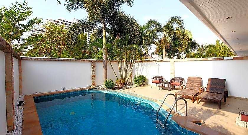 Hidden Palm Pool Hotel Pattaya