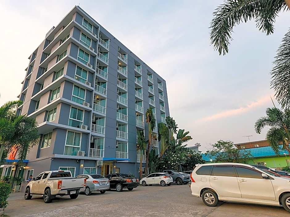 B2 Jomtien Hotel 3*