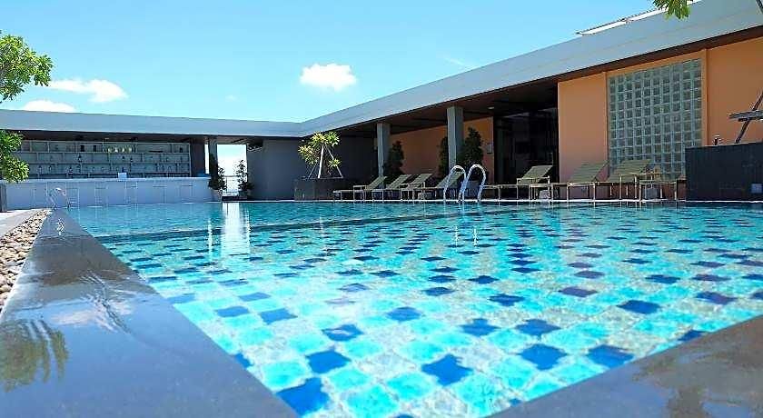 Season Five 4* Pattaya