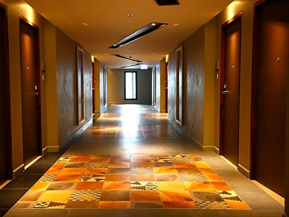 Hotel Season Five 4*