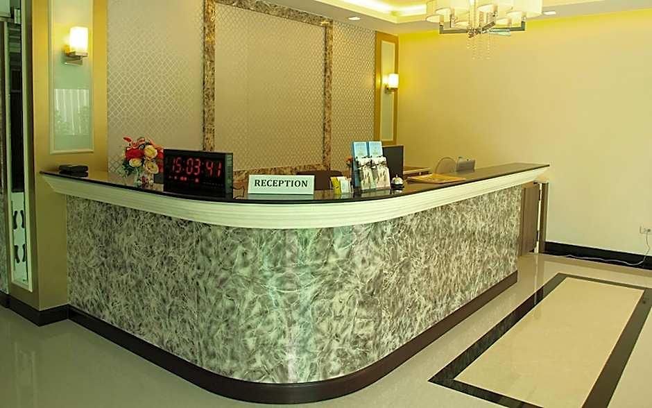 Hotel V 2*