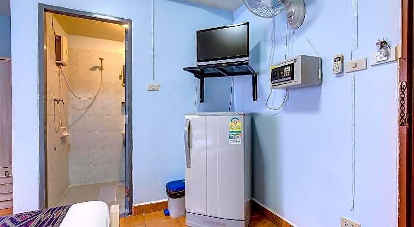 I Rovers Guest house *