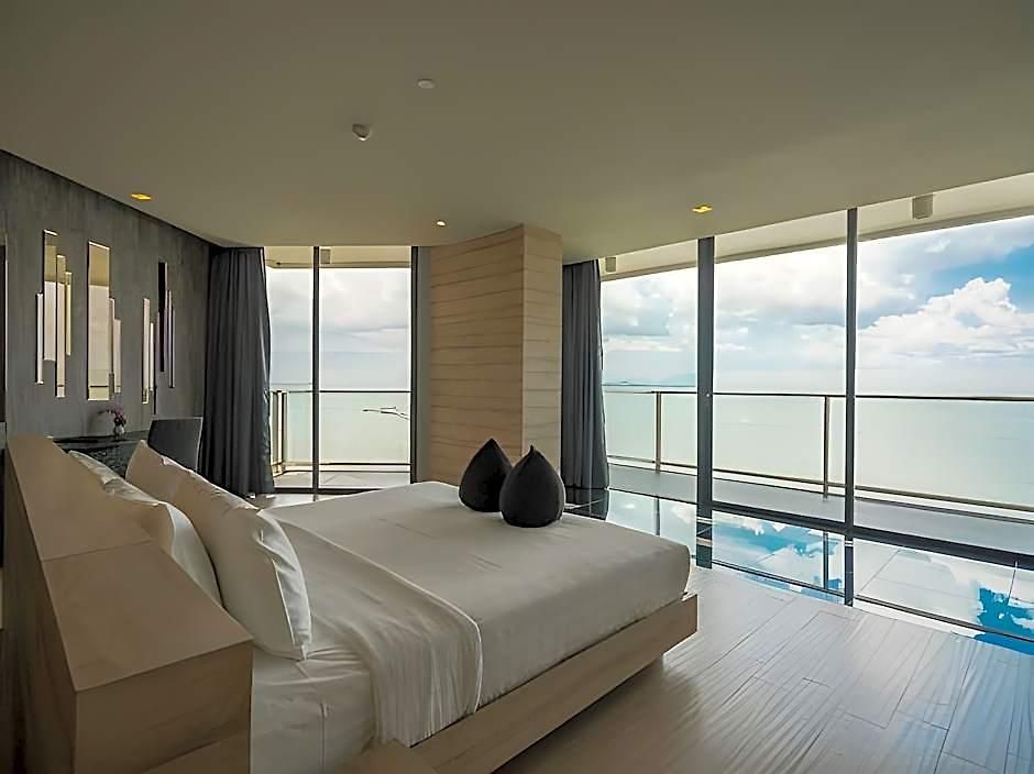 Tsix5 Phenomenal 5* Pattaya