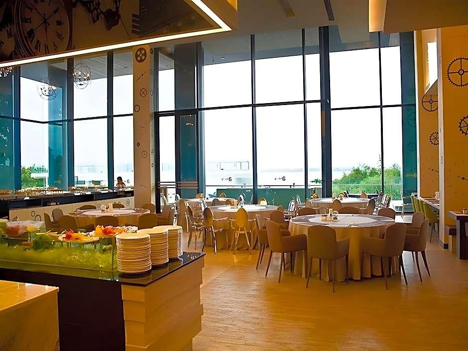 Tsix5 Phenomenal โรงแรม