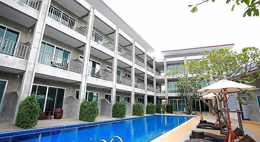 Hotel The Malika 4*