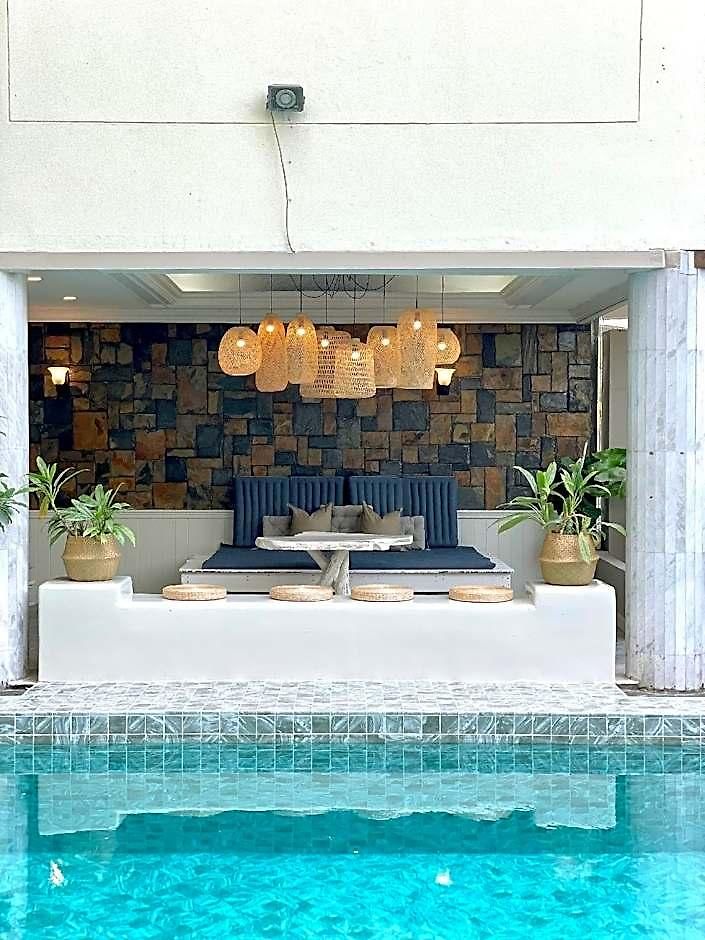 Garden Paradise Hotel