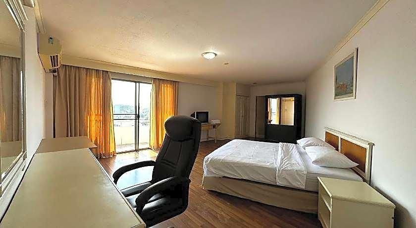 Garden Paradise Hotel 3*