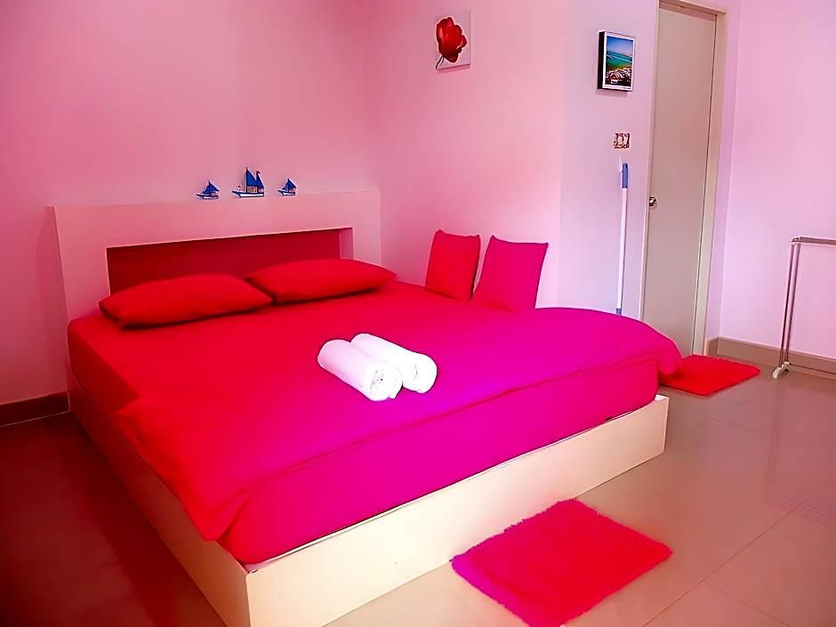 Baan Eang Hotel