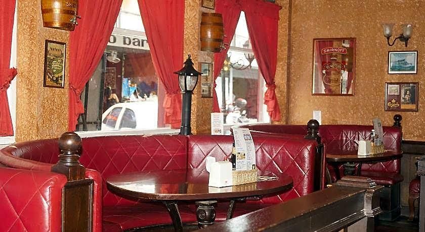 Hotel Queen Victoria Inn. 2*