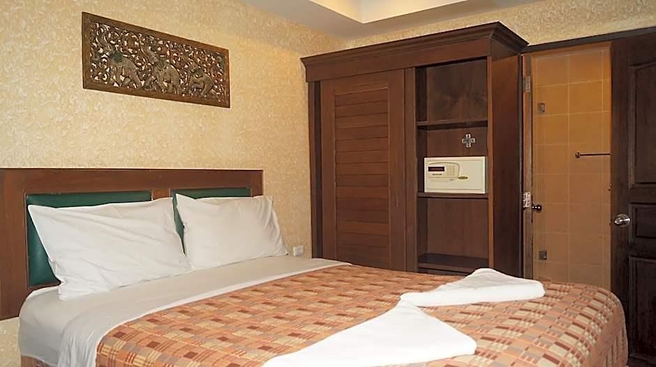 Hotel Queen Victoria Inn. Pattaya