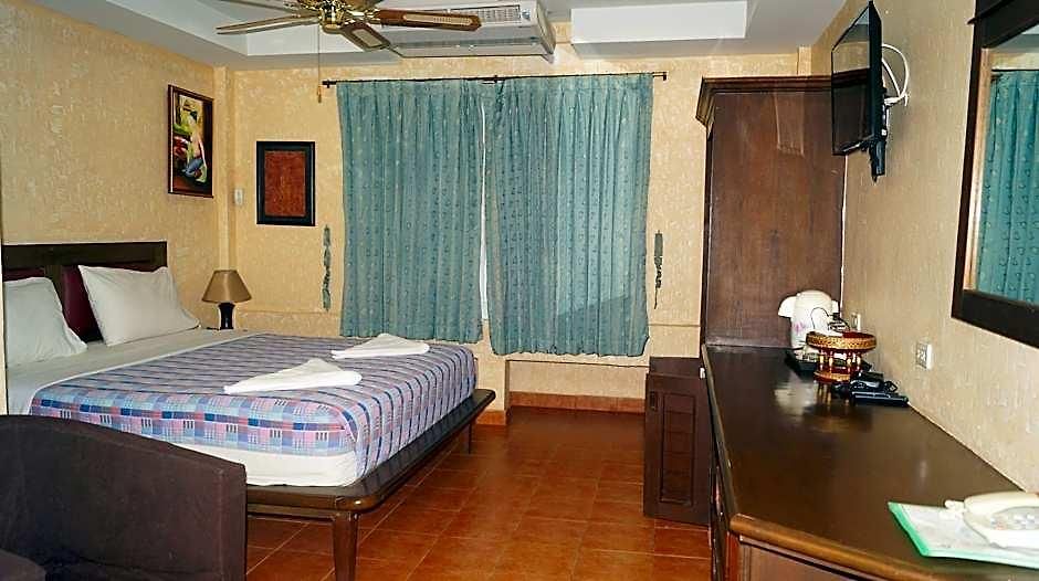 Queen Victoria Inn. Hotel Pattaya
