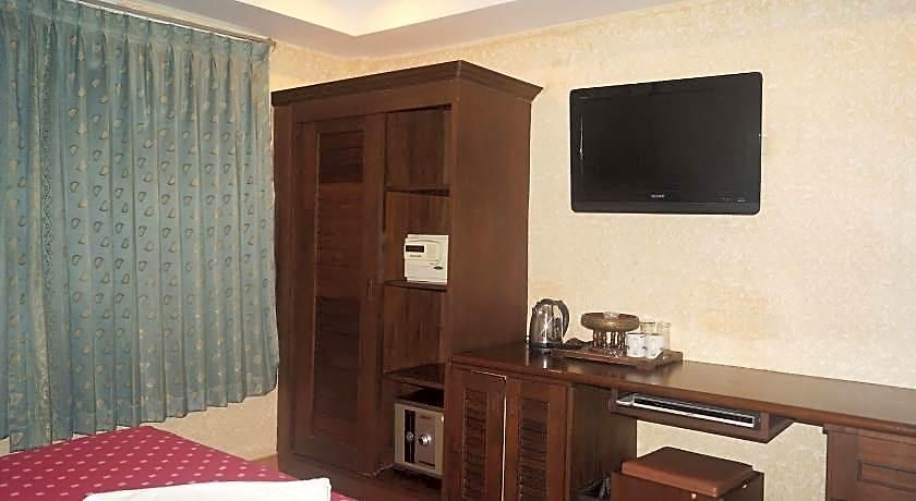 Queen Victoria Inn. Hotel