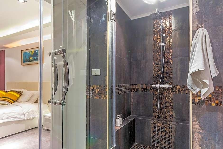 Dasiri Premium Hotel