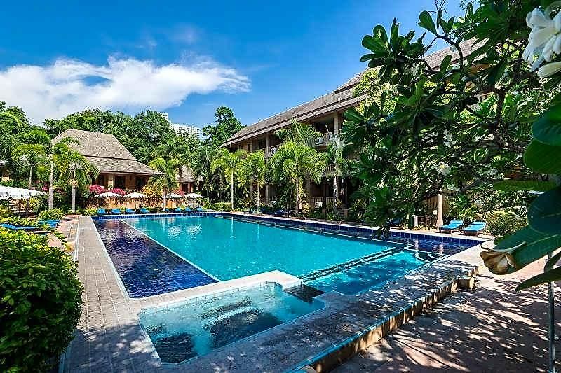 Plumeria โรงแรม 3*