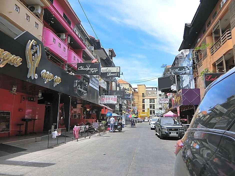 Crystal Pattaya