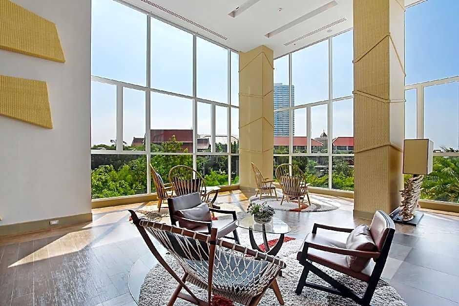 White Residences