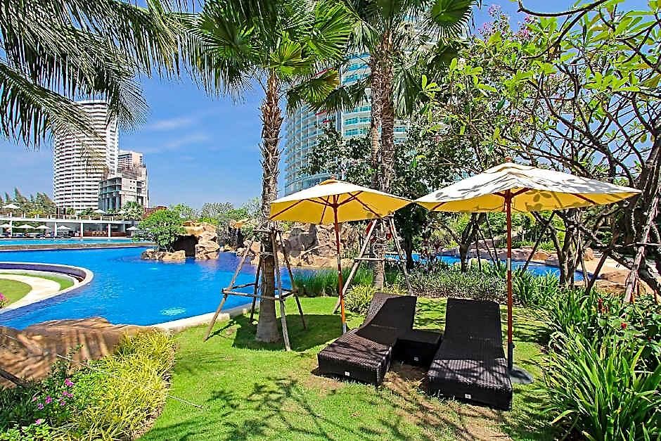 White Residences 3*