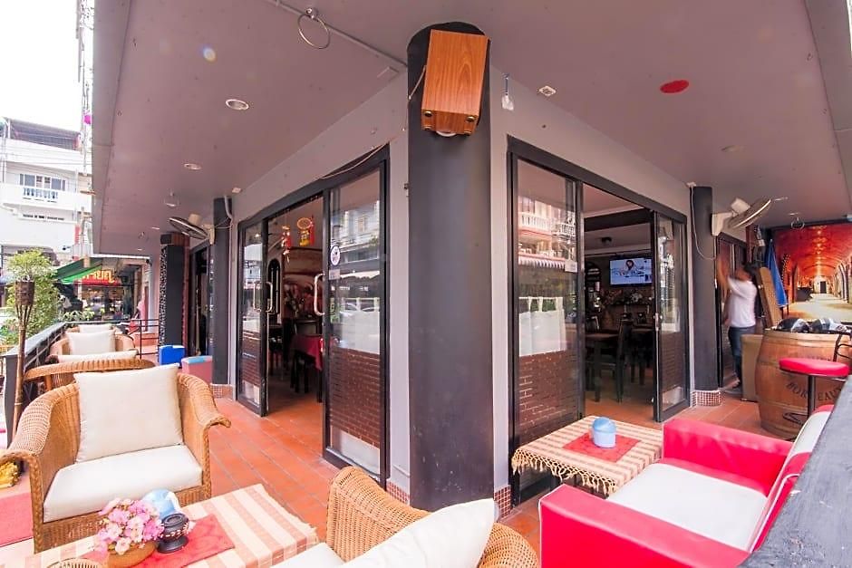 Hotel De 2*